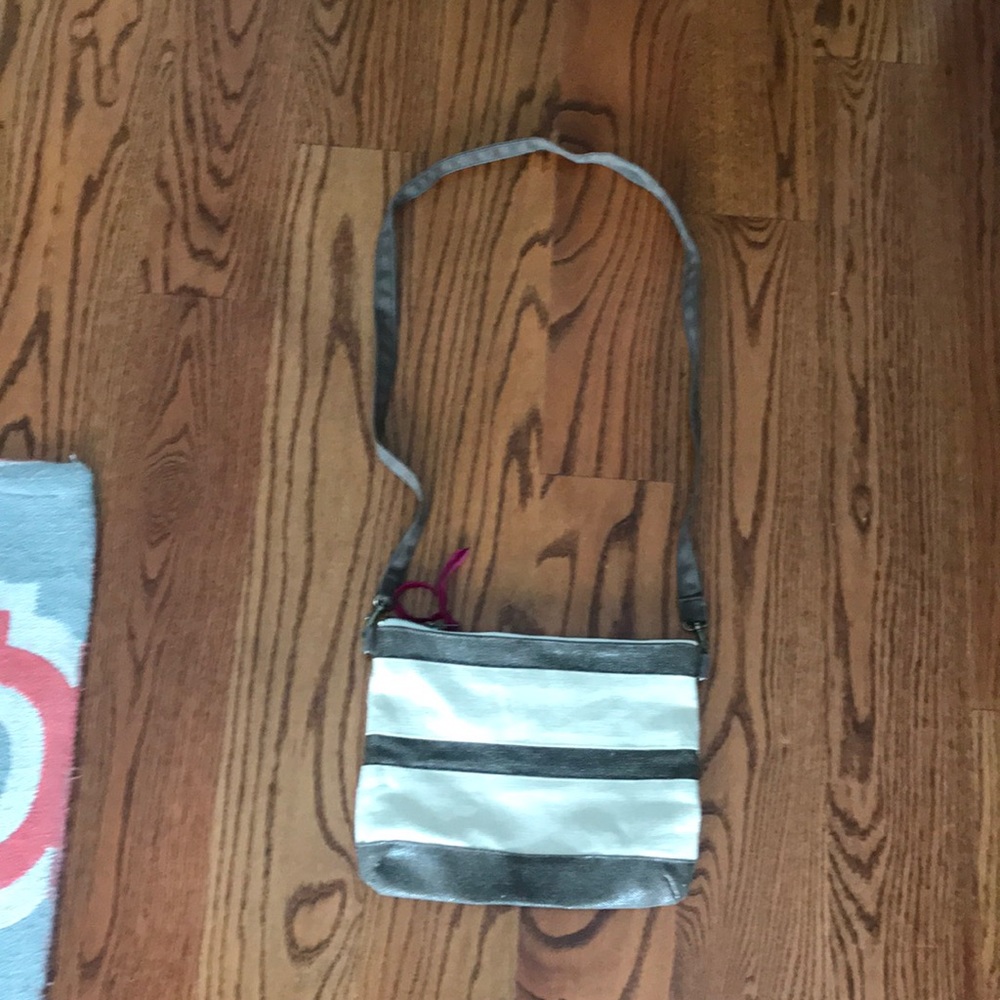 Crossbody bag